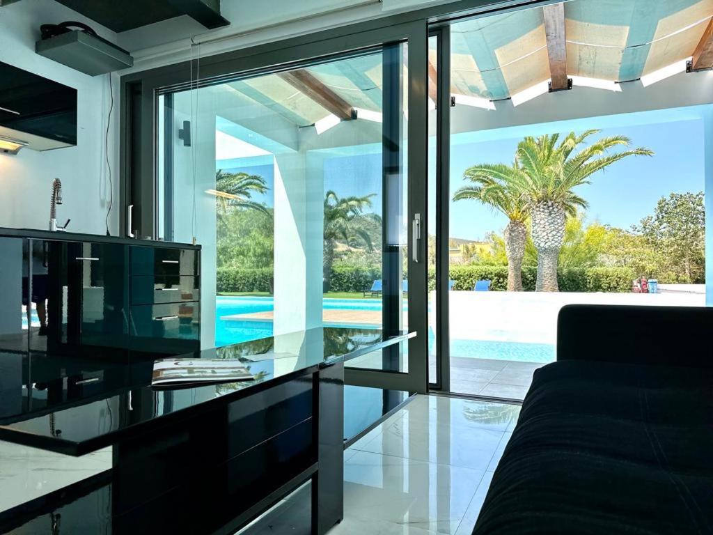 Leblanc Luxurious Beachfront Villa, Gcollectiongr Ермиони Екстериор снимка