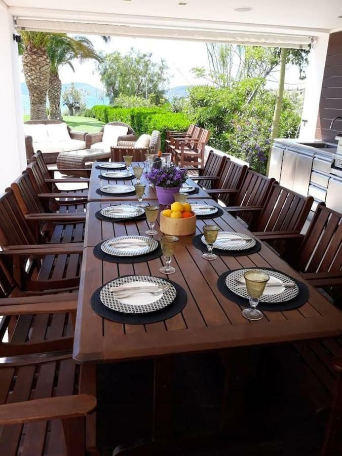 Leblanc Luxurious Beachfront Villa, Gcollectiongr Ермиони Екстериор снимка